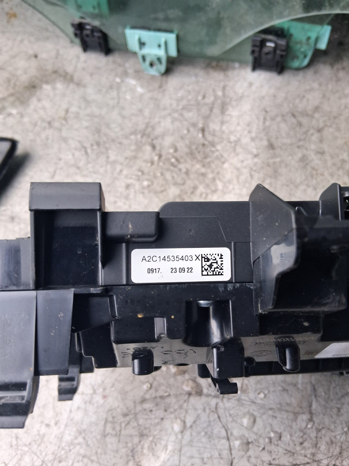 2023 VW VOLKSWAGEN TIGUAN MULTIMEDIA DISPLAY SAT NAV SCREEN 3G0920320C