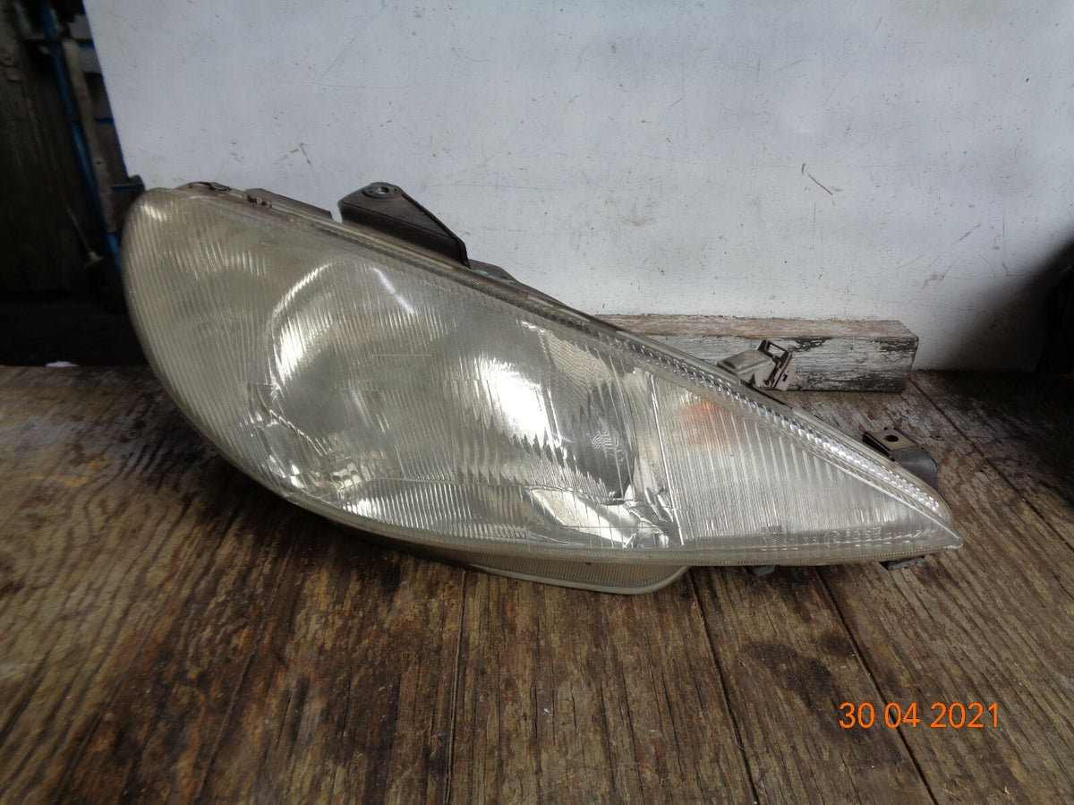 PEUGEOT 206 2003 OS DRIVER SIDE FRONT LIGHT HEADLIGHT LAMP