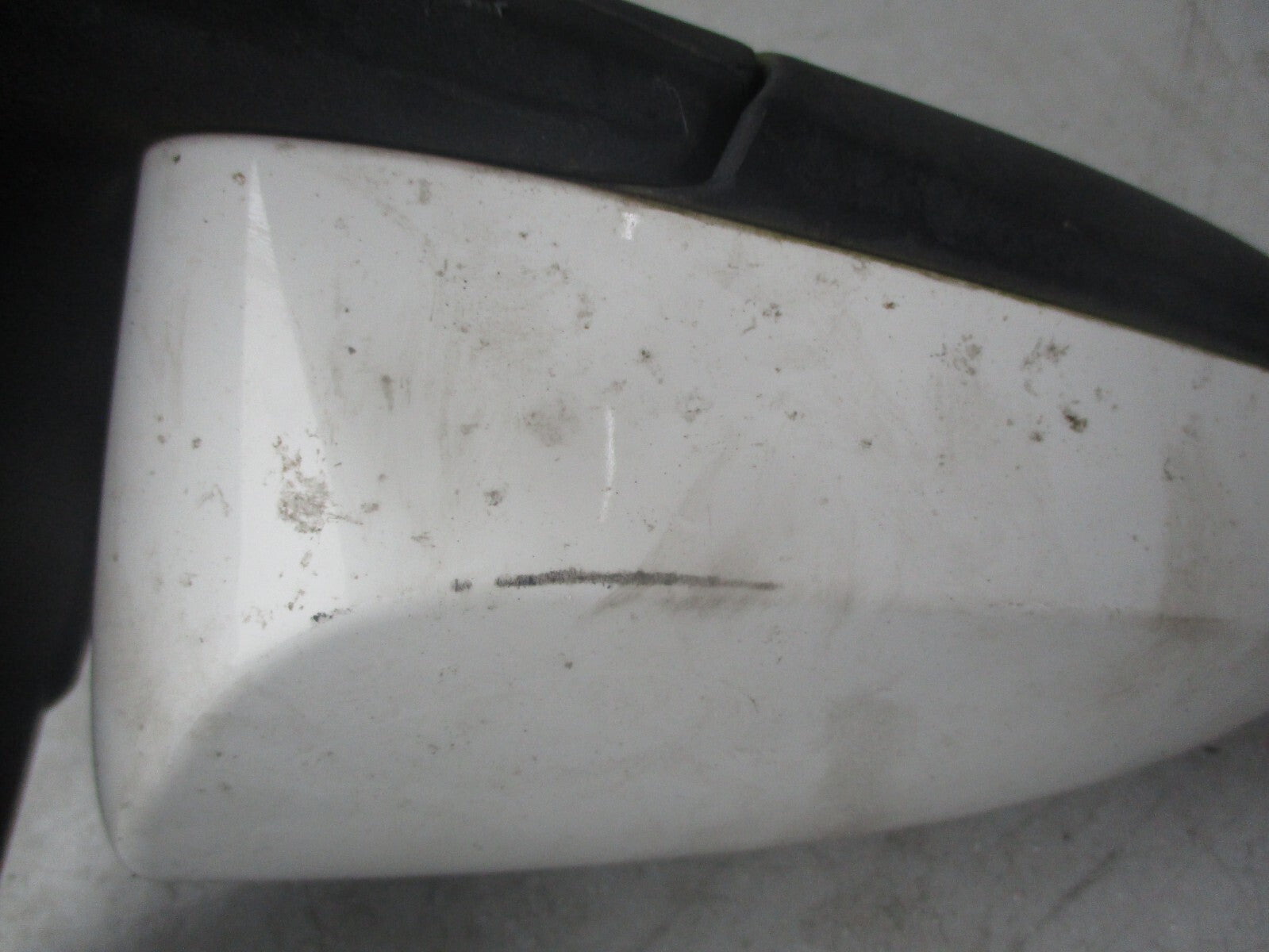 PEUGEOT 108 2016 OSF DRIVER SIDE FRONT MANUAL WING MIRROR WHITE