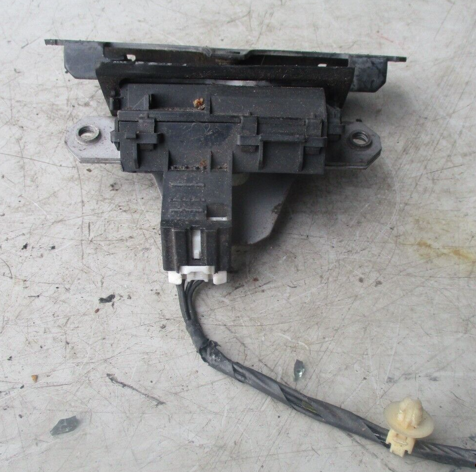 FORD MONDEO MK4 2008 REAR BOOT LOCK MECH MECHANISM CATCH 8M51 R442A66 AB