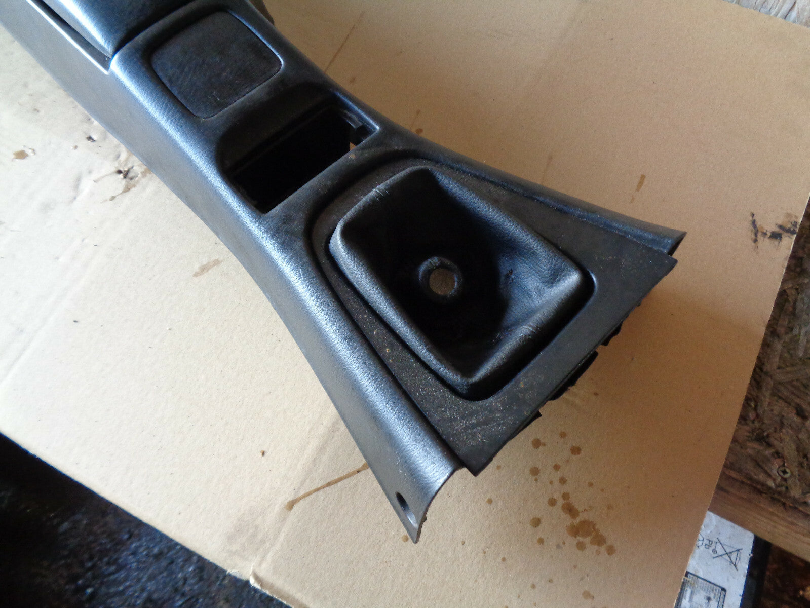 MAZDA MK5 MK2 NB 1998 - 2001 CENTRE CONSOLE ARMREST ARM REST LID GEAR SURROUND
