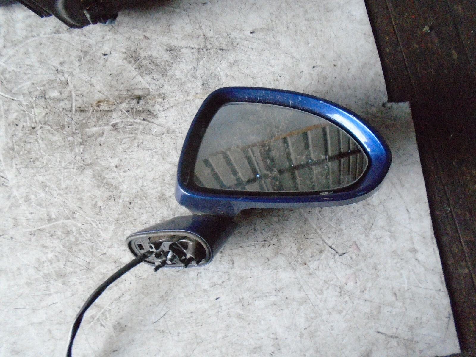 VAUXHALL CORSA D 2008 OSF FRONT DRIVER SIDE WING MIRROR BLUE