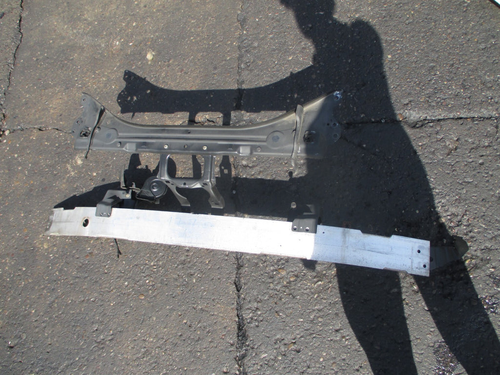 MERCEDES BENZ E CLASS W211 FRONT BUMPER BAR A2116261155