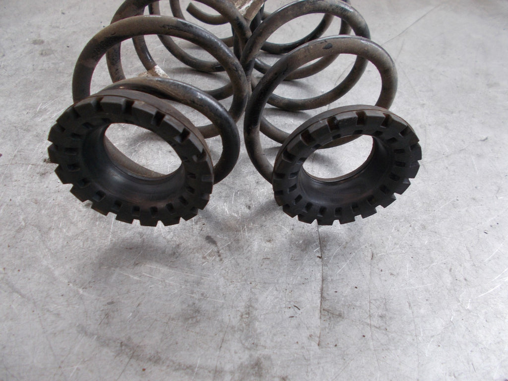 VAUXHALL VIVA 2016 PAIR REAR SUSPENSION COIL SPRINGS 42469578 AA2W