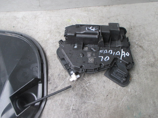 SKODA FABIA TYPE NJ 2020 OSF DRIVER SIDE FRONT DOOR LOCK ASSEMBLEY B6B5TB837016B