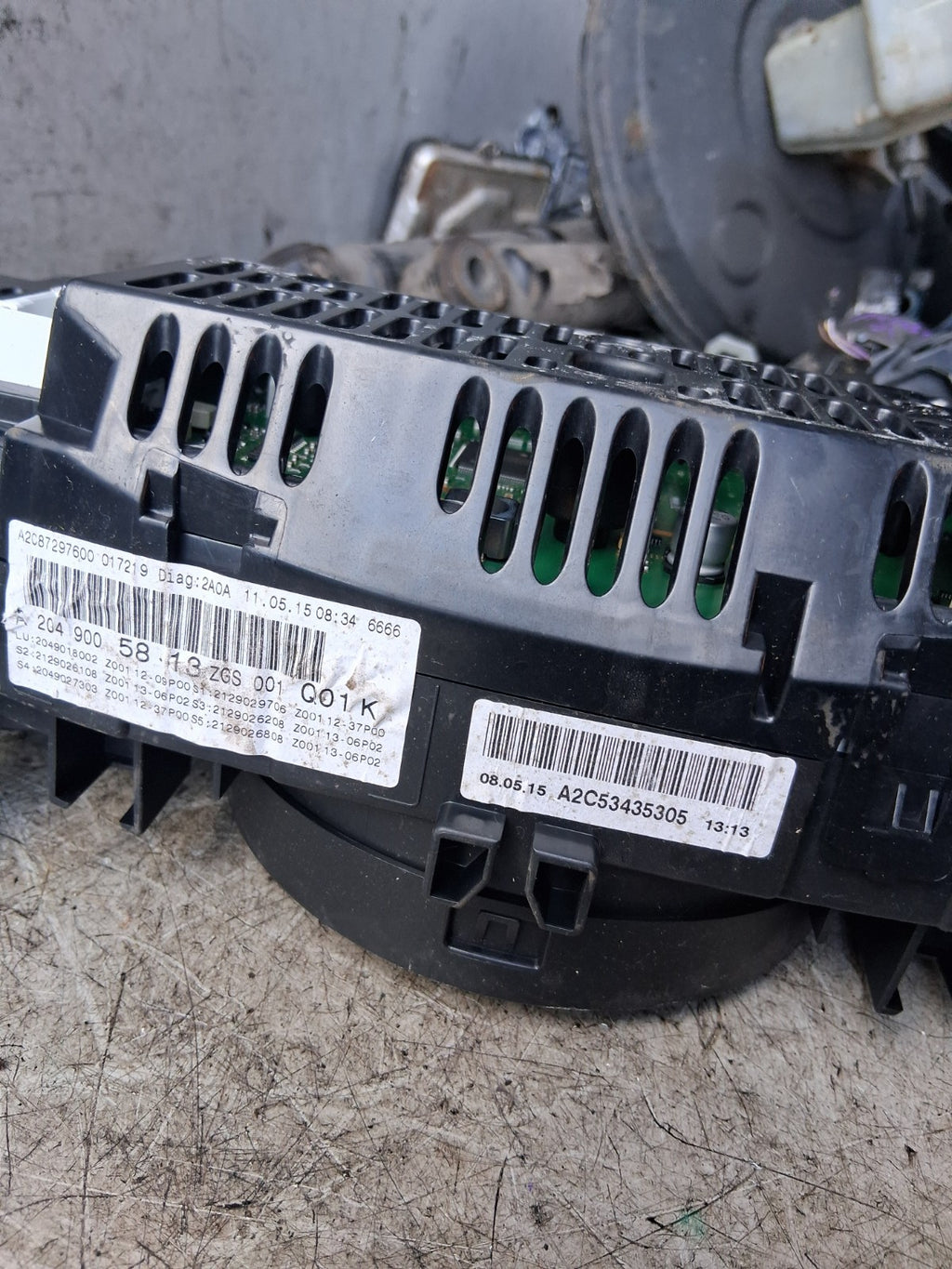 2015 MERCEDES C CLASS W204 SPEEDOMETER INSTRUMENT CLUSTER A2C53435305