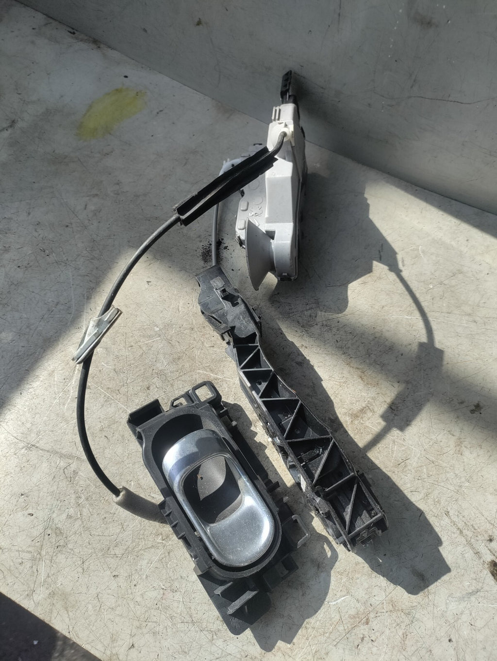 2018 CITROEN C4 CACTUS NSF PASSENGER FRONT DOOR LOCK 16943318