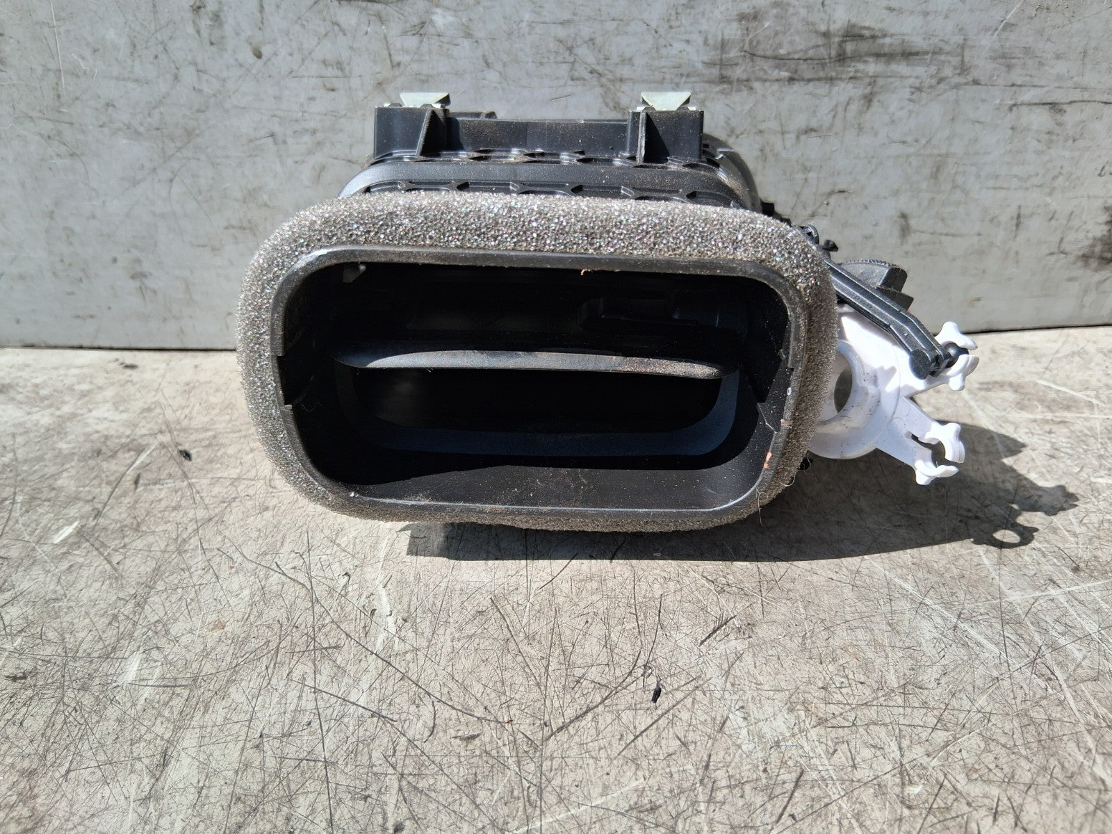 2021 CITROEN C3 MK3 NSF PASSENGER SIDE FRONT LEFT AIR VENT 98162208ZD
