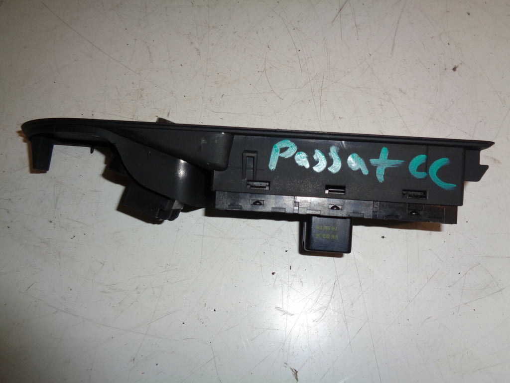 VW VOLKSWAGEN PASSAT CC 2012 OSF DRIVER SIDE FRONT DOOR WINDOW SWITCH SK4959857