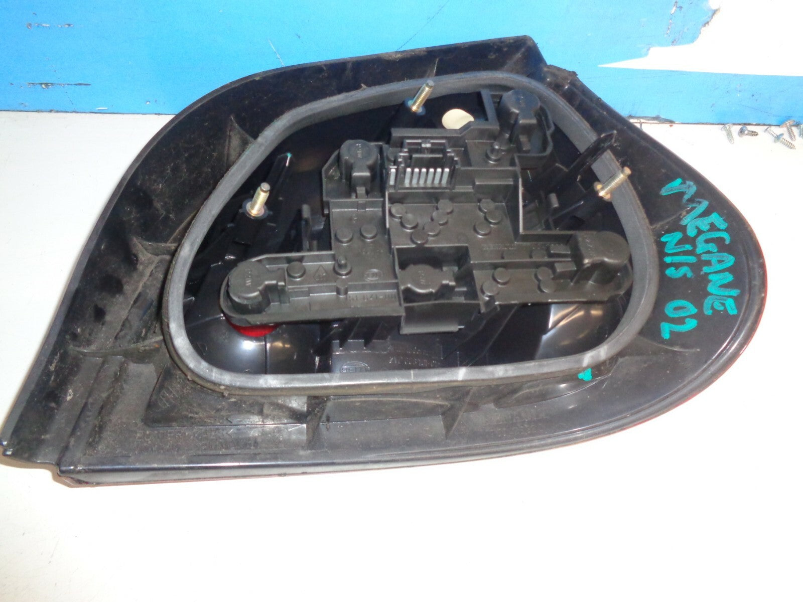 RENAULT MEGANE 2002 MK1 NS PASSENGER SIDE REAR TAIL LIGHT 7700428320
