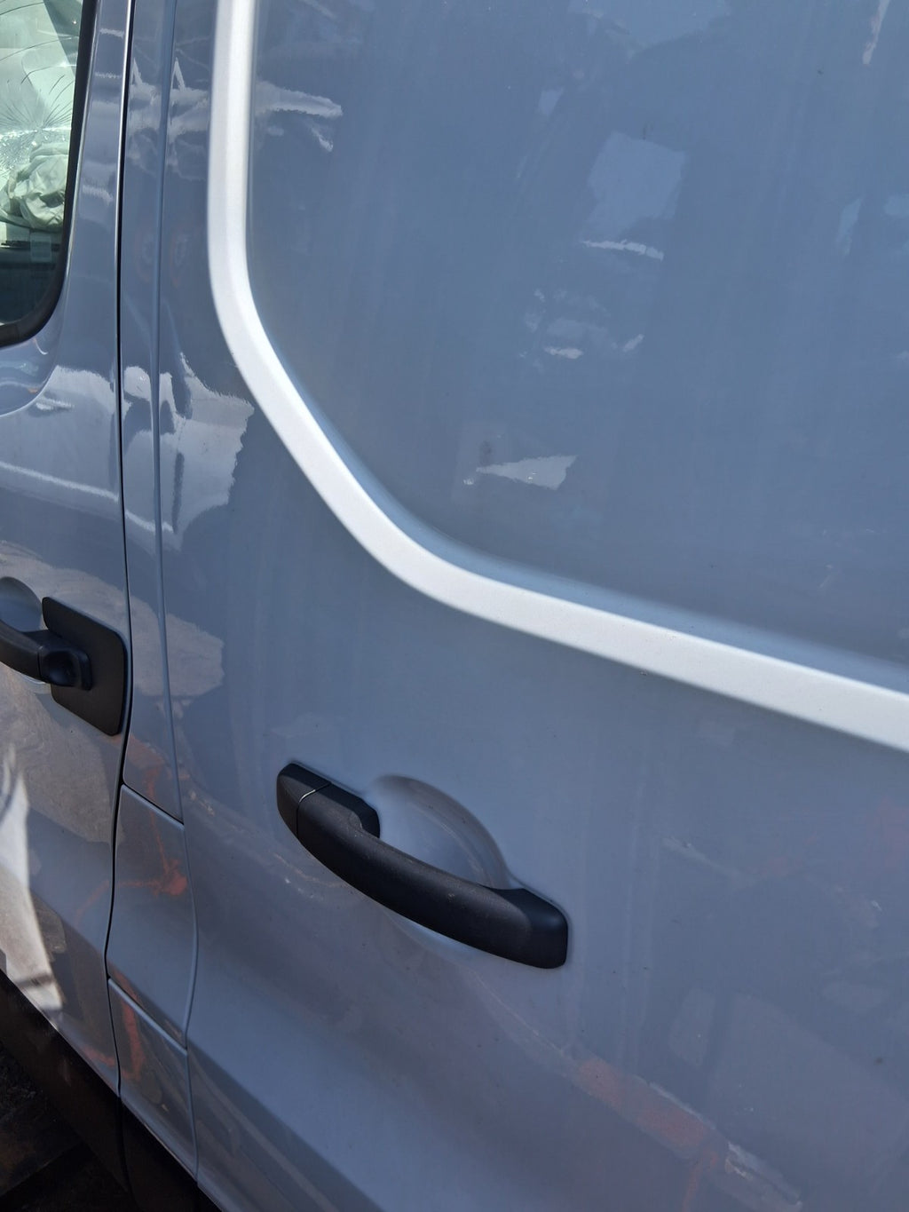 2025 RENAULT TRAFIC X82 MK3 NS PASSENGER SIDE SLIDING DOOR COMPLETE WHITE