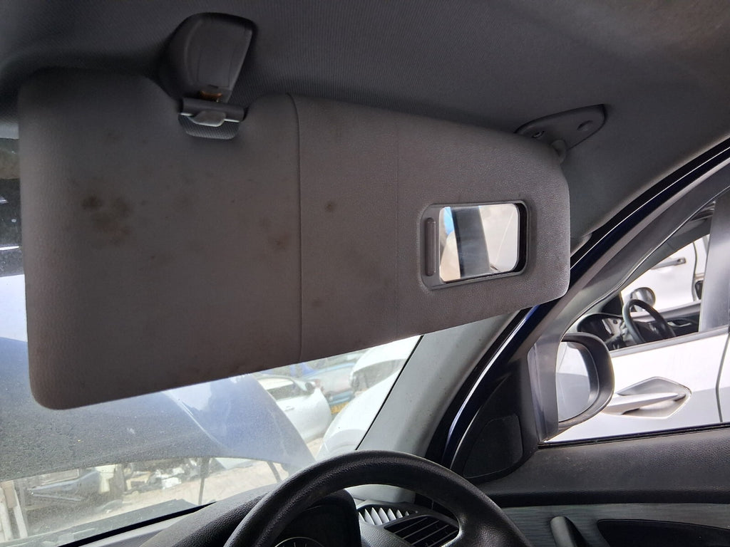 2011 BMW 1 SERIES E87 OSF DRIVER SIDE RIGHT FRONT INTERIOR SUN VISOR SHADE