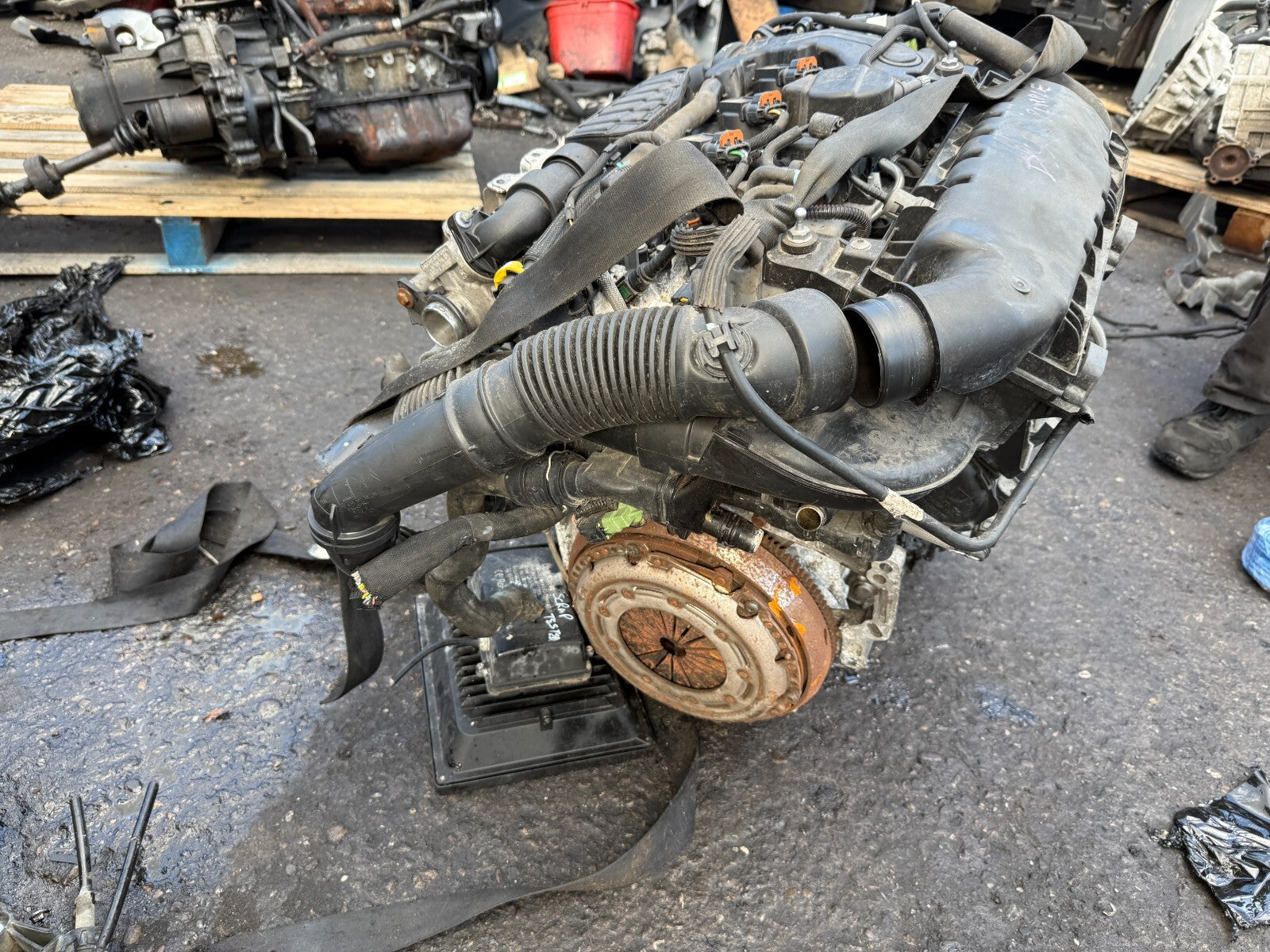 2016 CITROEN DS3 1.2 PETROL ENGINE COMPLETE HN01 DAMAGED