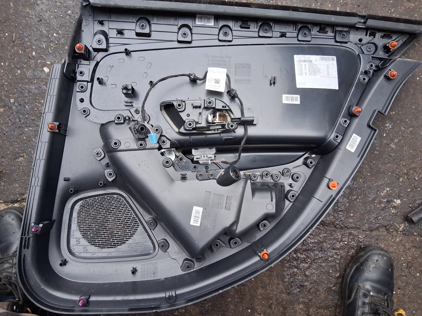 2021 MERCEDES A CLASS SALOON V177 NSR PASSENGER REAR LEFT DOOR CARD A1777301901