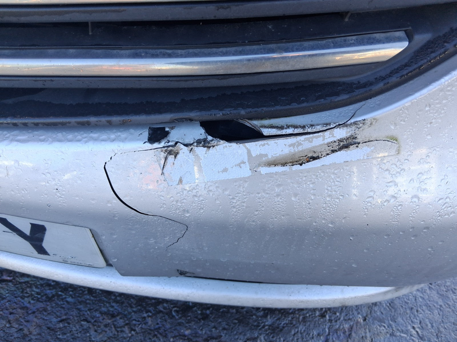 2017 VAUXHALL VIVARO MK2 COMPLETE FRONT BUMPER PLATINUM SILVER L193