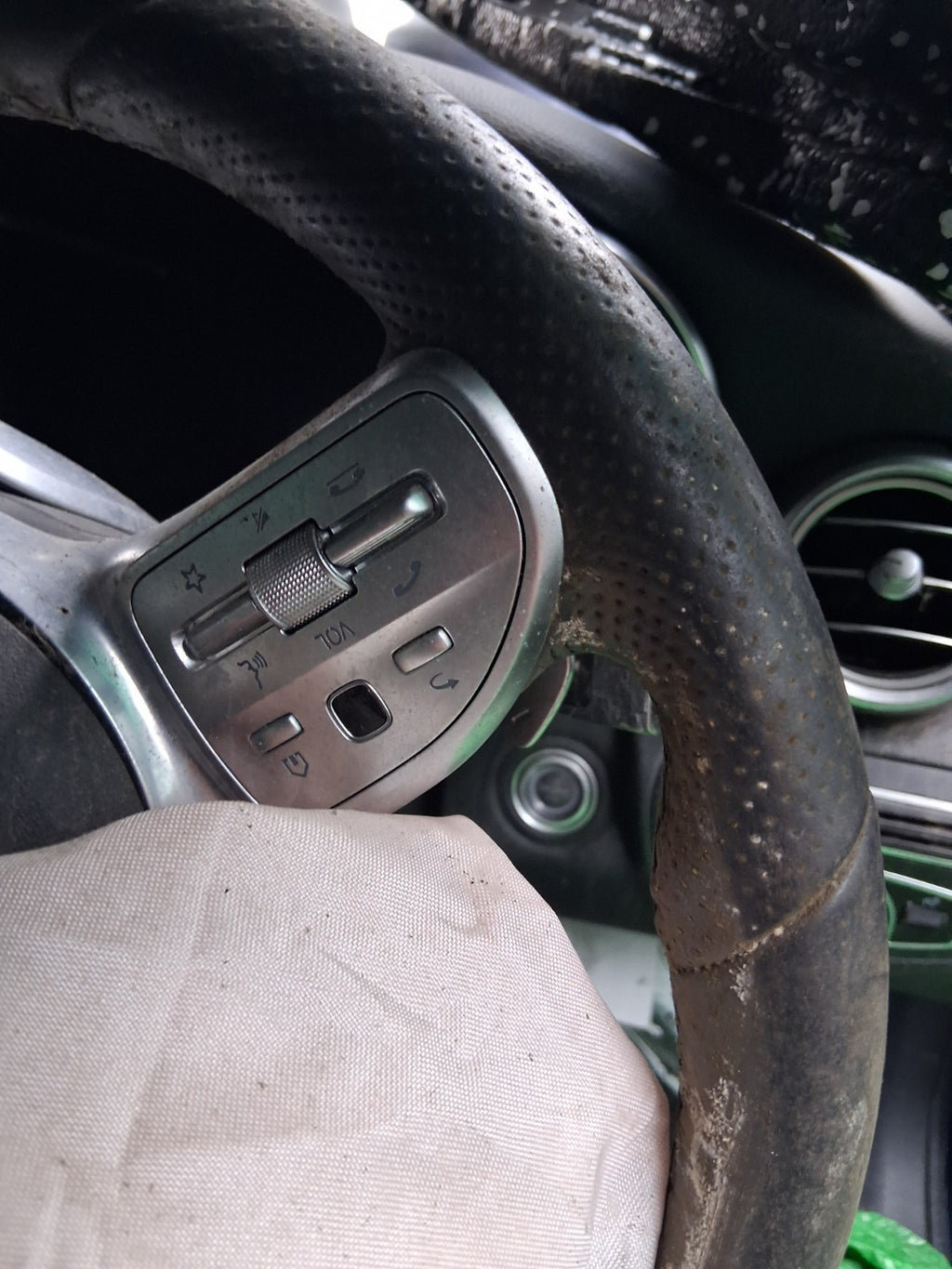 2021 MERCEDES C CLASS C205 FLAT BOTTOM MULTIFUNCTIONAL STEERING WHEEL