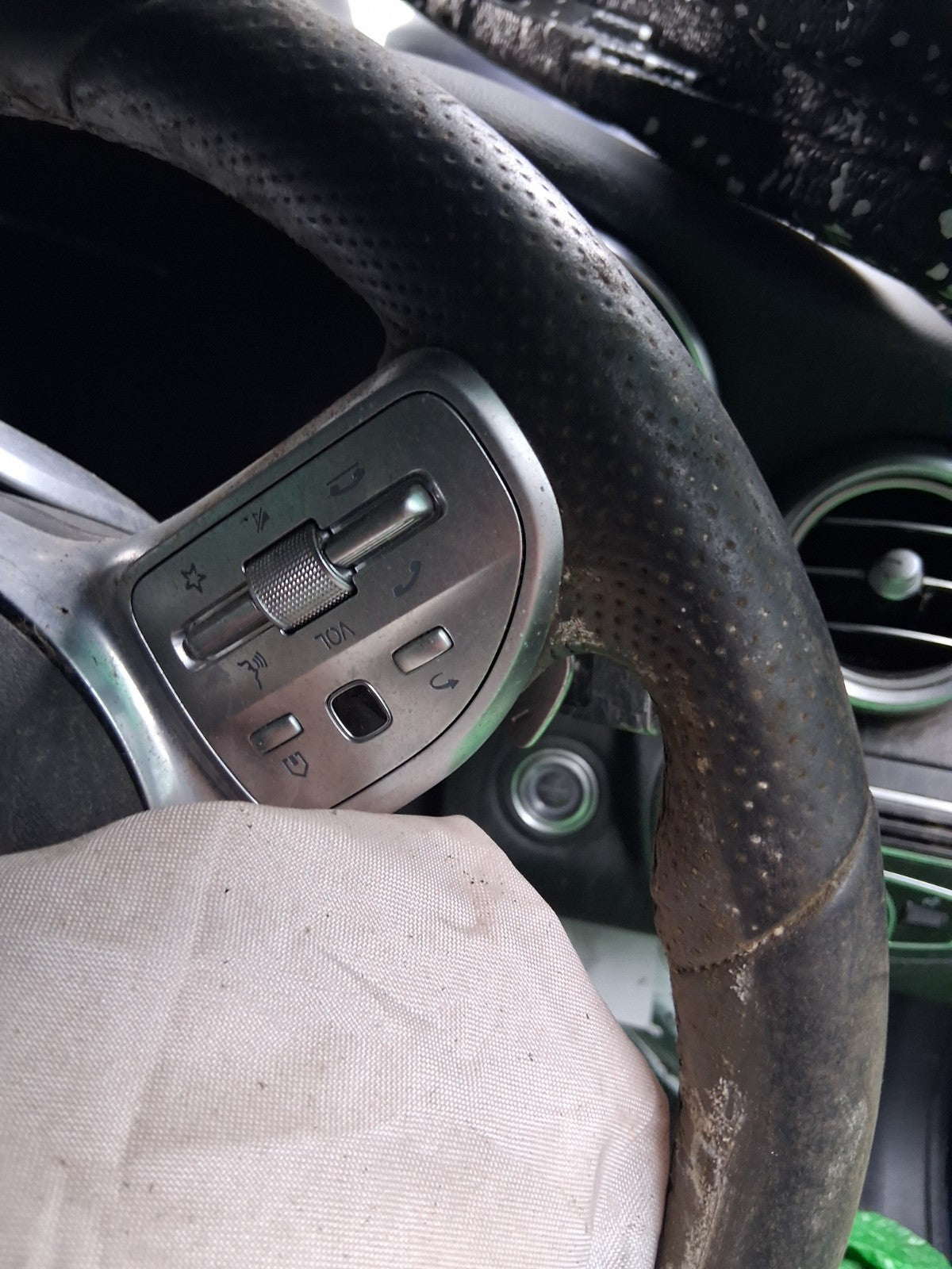 2021 MERCEDES C CLASS C205 FLAT BOTTOM MULTIFUNCTIONAL STEERING WHEEL