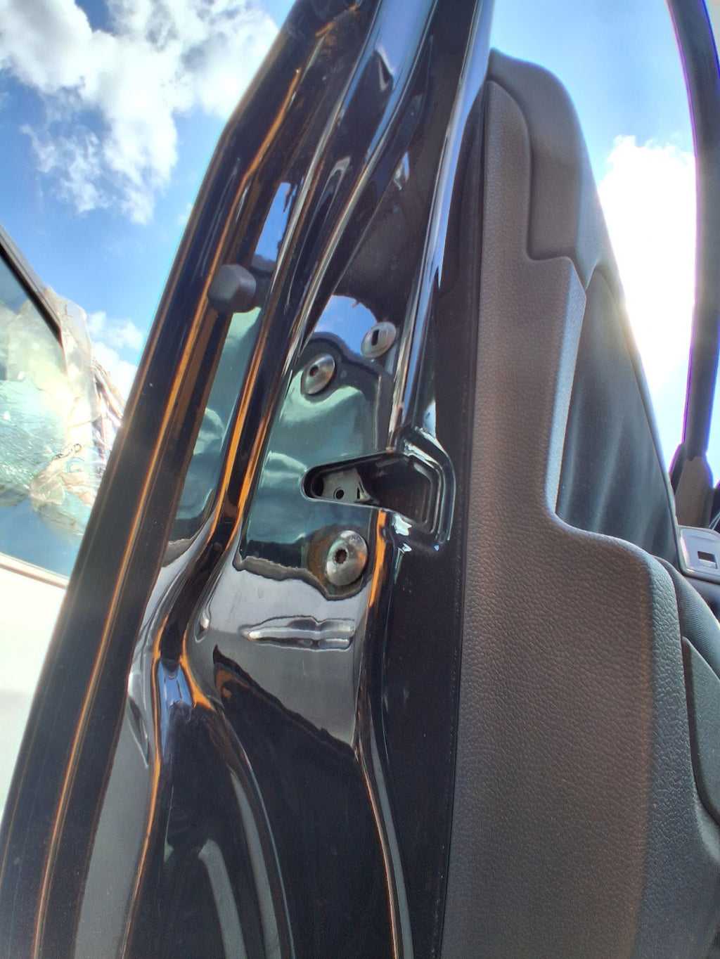 2012 VW VOLKSWAGEN GOLF MK6 NSF PASSENGER SIDE FRONT DOOR LOCK MECHANISM