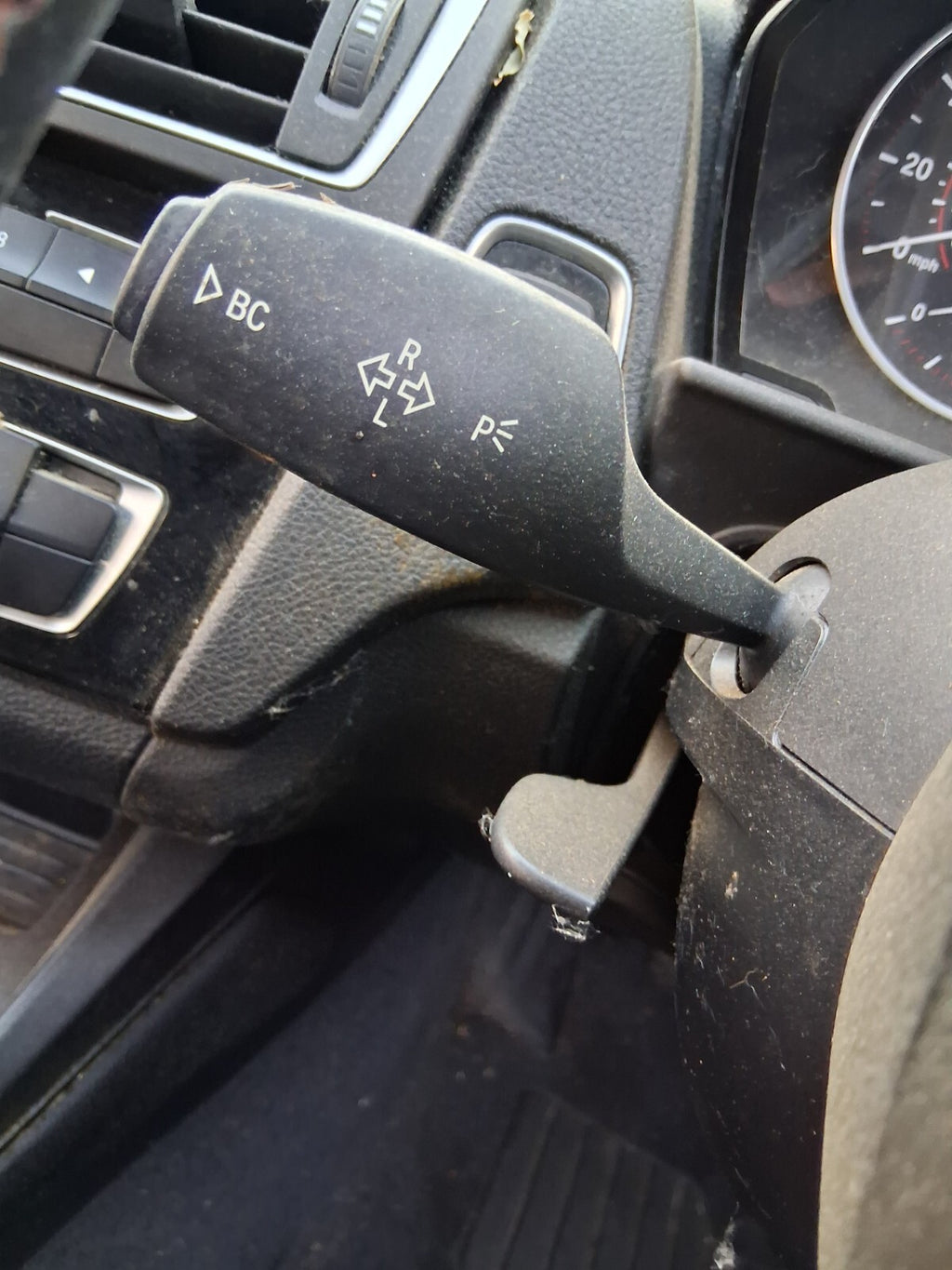 2015 BMW 1 SERIES F20 LCI INDICATOR WIPER STALK SWITCH WITH SQUIB