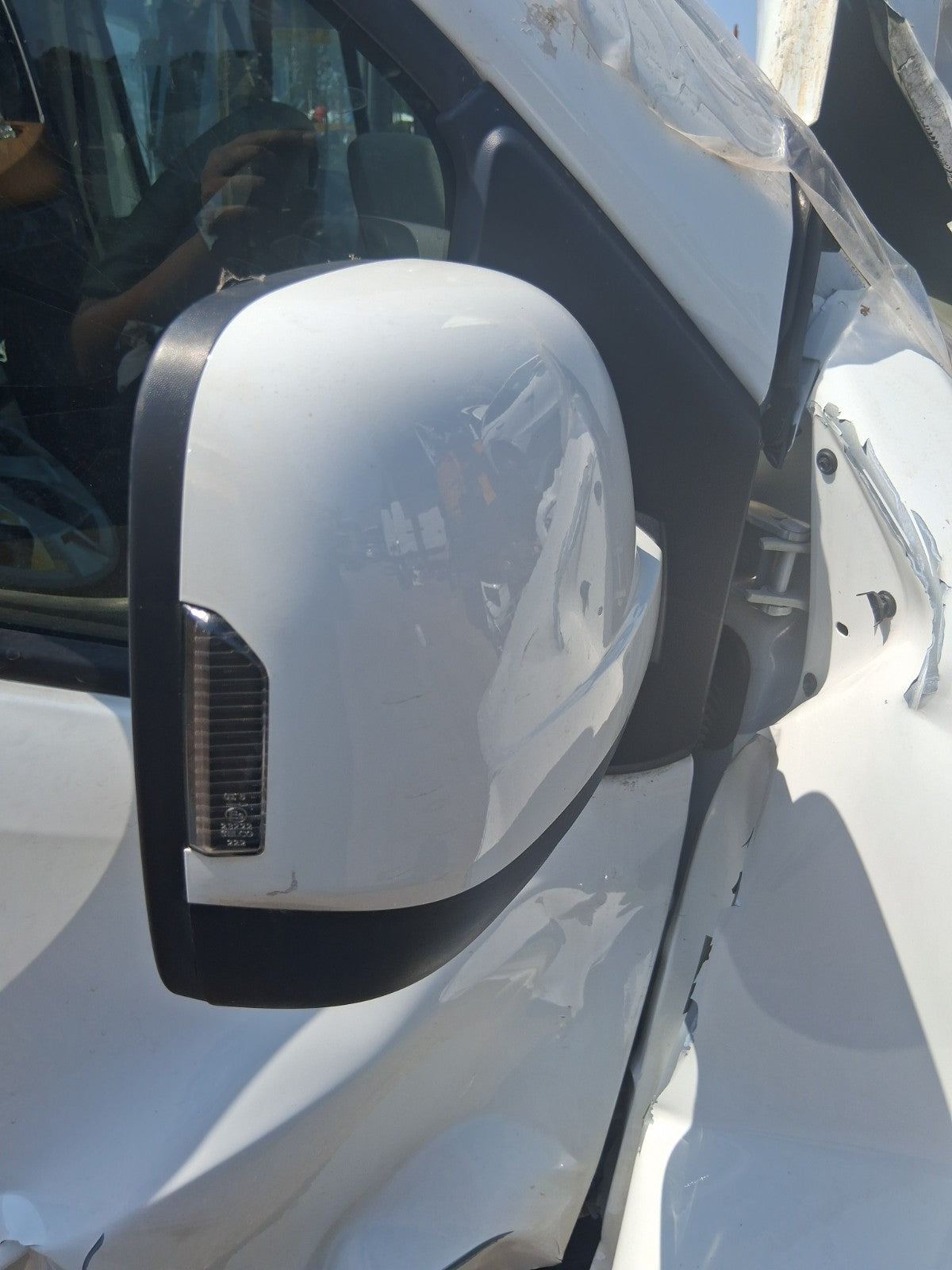 2025 RENAULT TRAFIC X82 MK3 OSF DRIVER SIDE FRONT RIGHT WING MIRROR WHITE