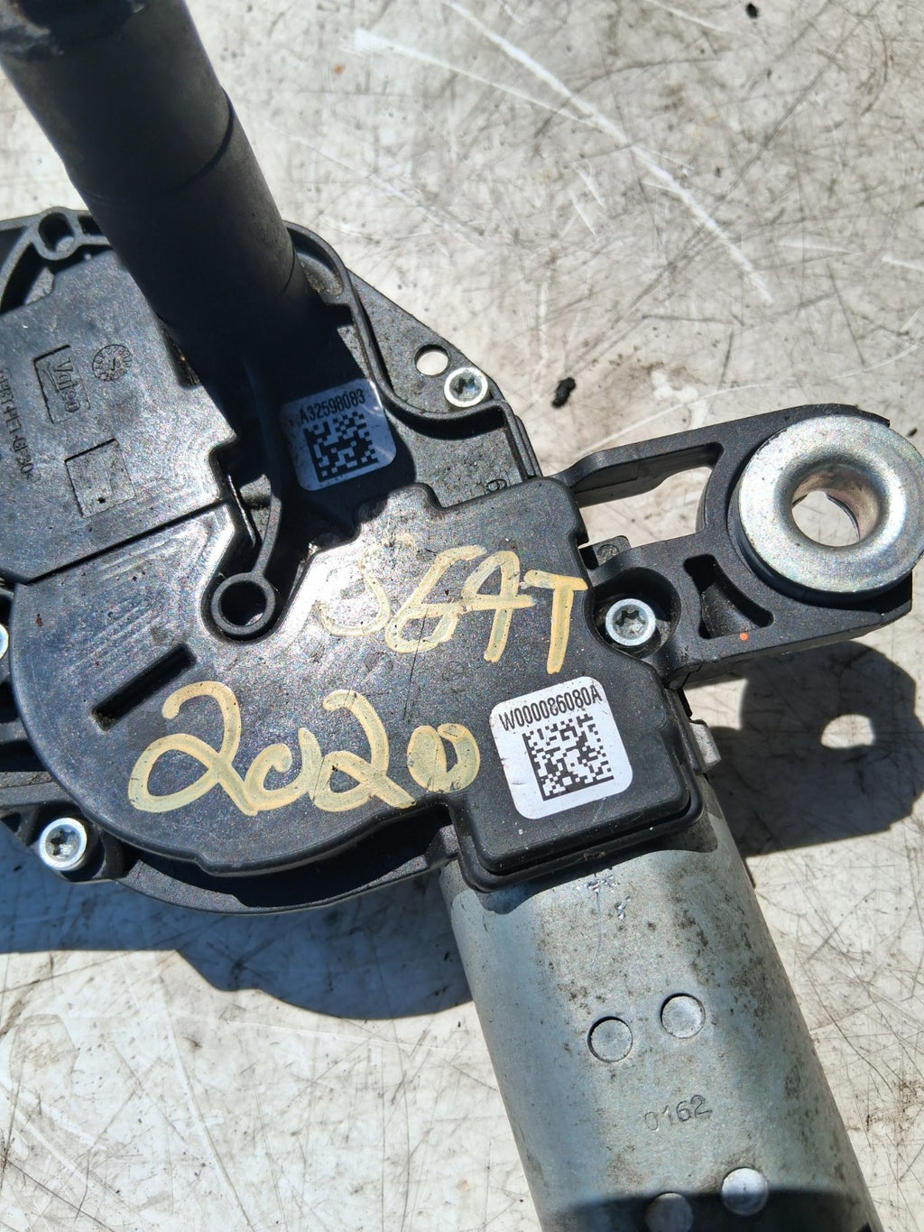 2020 SEAT REAR WINDSCREEN WIPER MOTOR W000089789