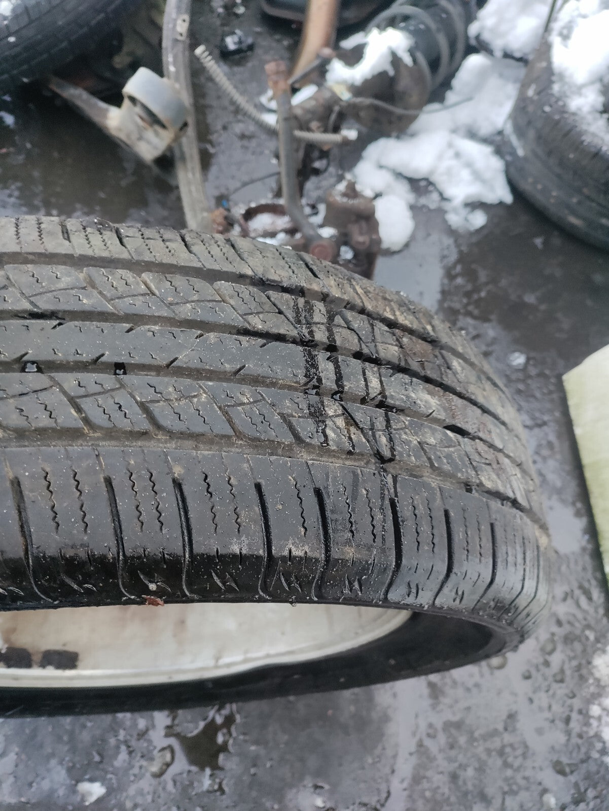 2015 HYUNDAI I40 17 INCH ALLOY WITH TYRE 225/60R17