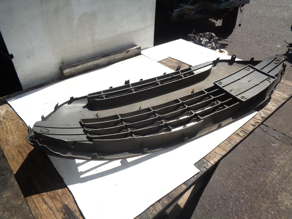 FORD KA MK2 2014 FRONT BUMPER LOWER GRILL 735437417