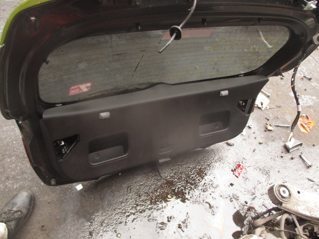 2018 KIA STONIC REAR BARE BOOTLID TAILGATE PERENNIAL GREY