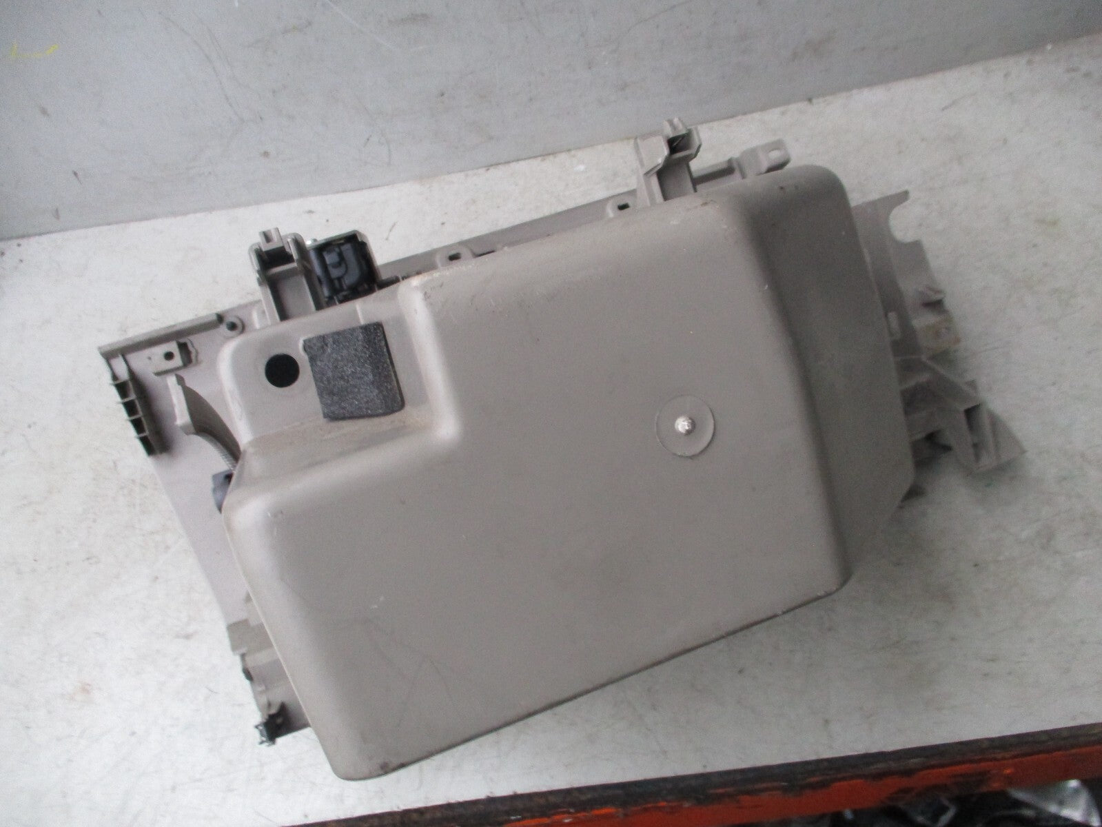 RENAULT MEGANE 2005 MK2 NS PASSENGER SIDE STORAGE COMPARTMENT GLOVEBOX