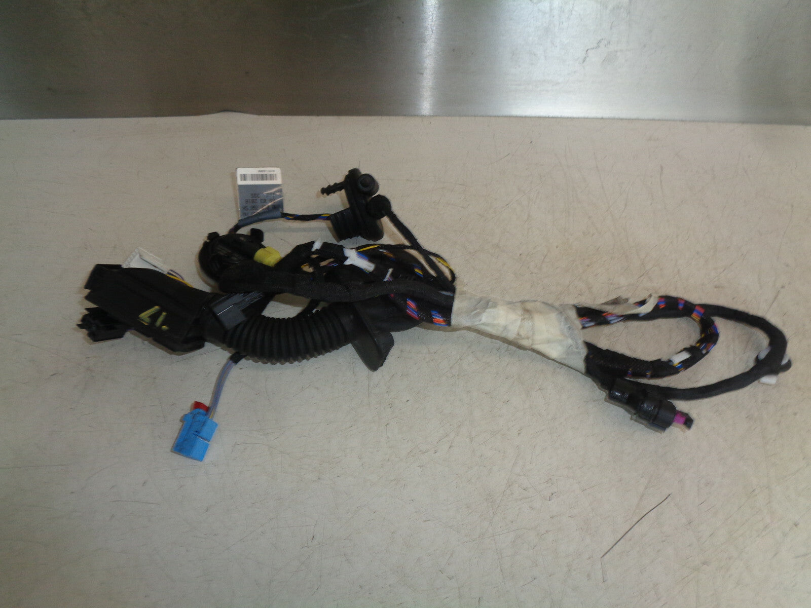 AUDI A3 2017 NSF PASSENGER SIDE FRONT DOOR WIRING LOOM 8V4971030AB