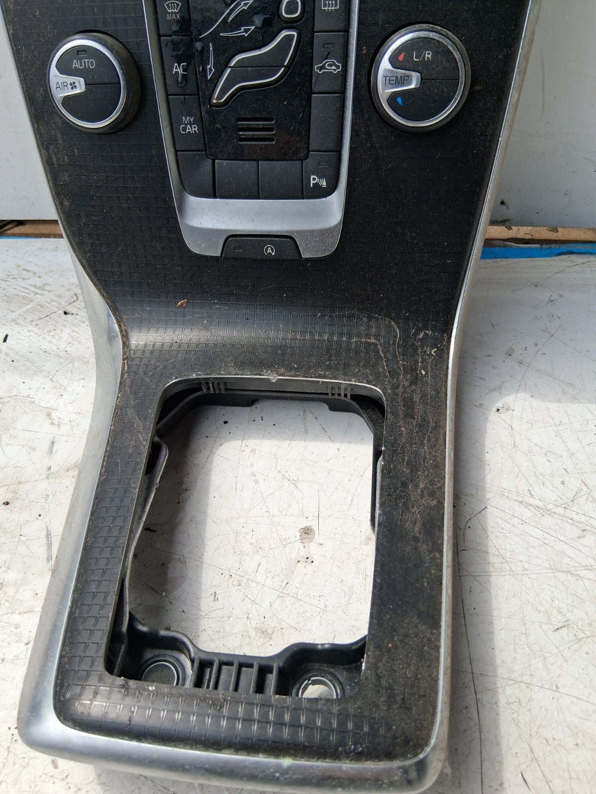 2016 VOLVO V40 HEATER AC CLIMATE CONTROL SWITCH PANEL