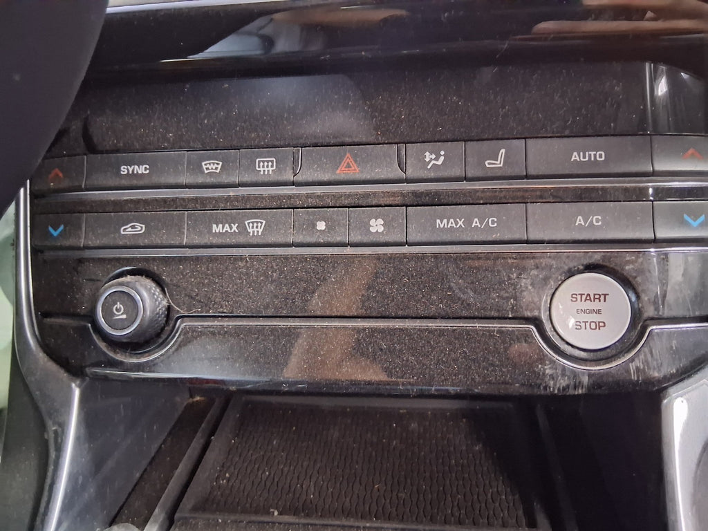 2017 JAGUAR XE AC HEATER CLIMATE CONTROL COMPLETE SWITCH PANEL