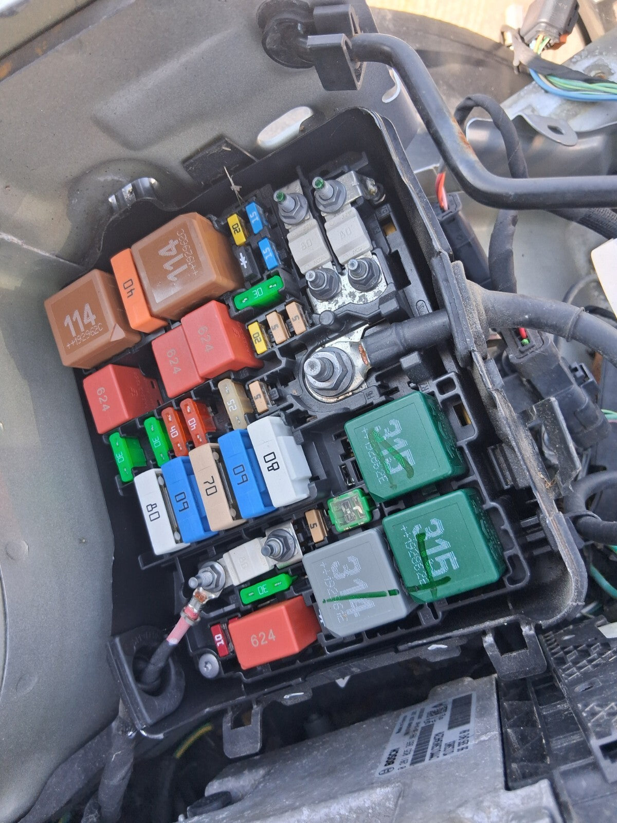 2020 CITROEN C4 CACTUS 1.5 DIESEL FUSE BOX RELAY BOX 9804848580