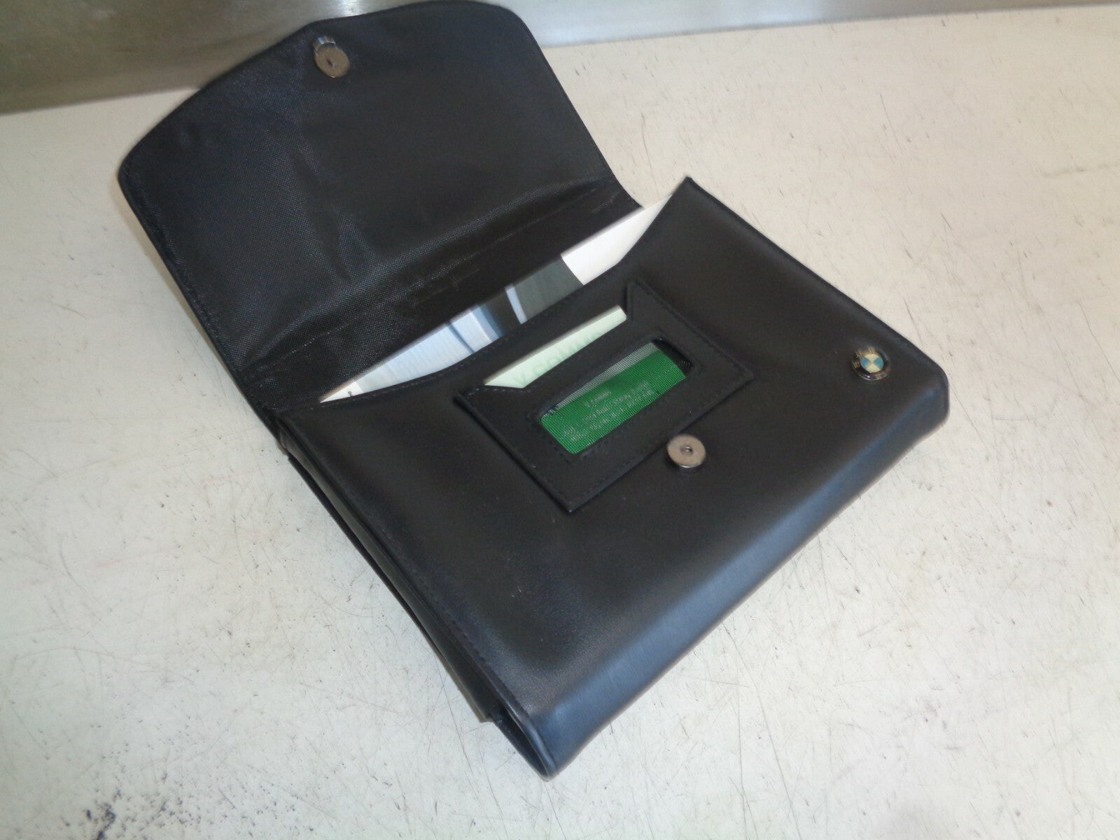BMW 5 SERIES 2012 F10 OWNER MANUAL WITH LEATHER WALLET