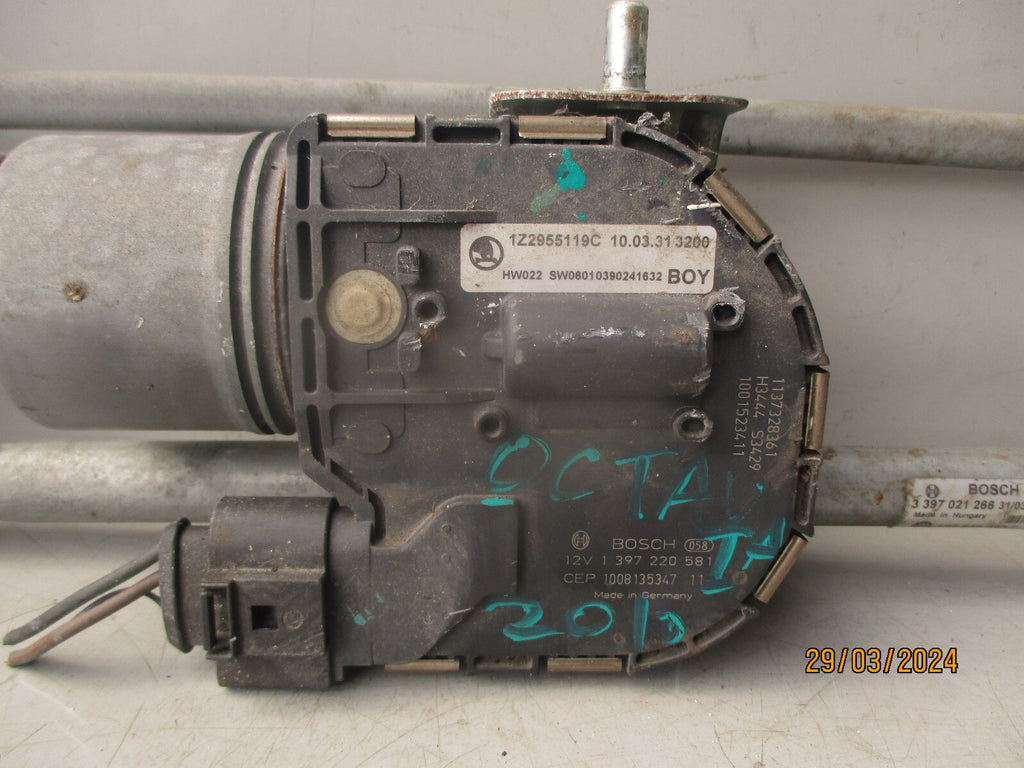 2010 SKODA OCTAVIA MK2 FRONT WIPER MOTOR WITH LINKAGE RACK 1Z2055119C 3397021266