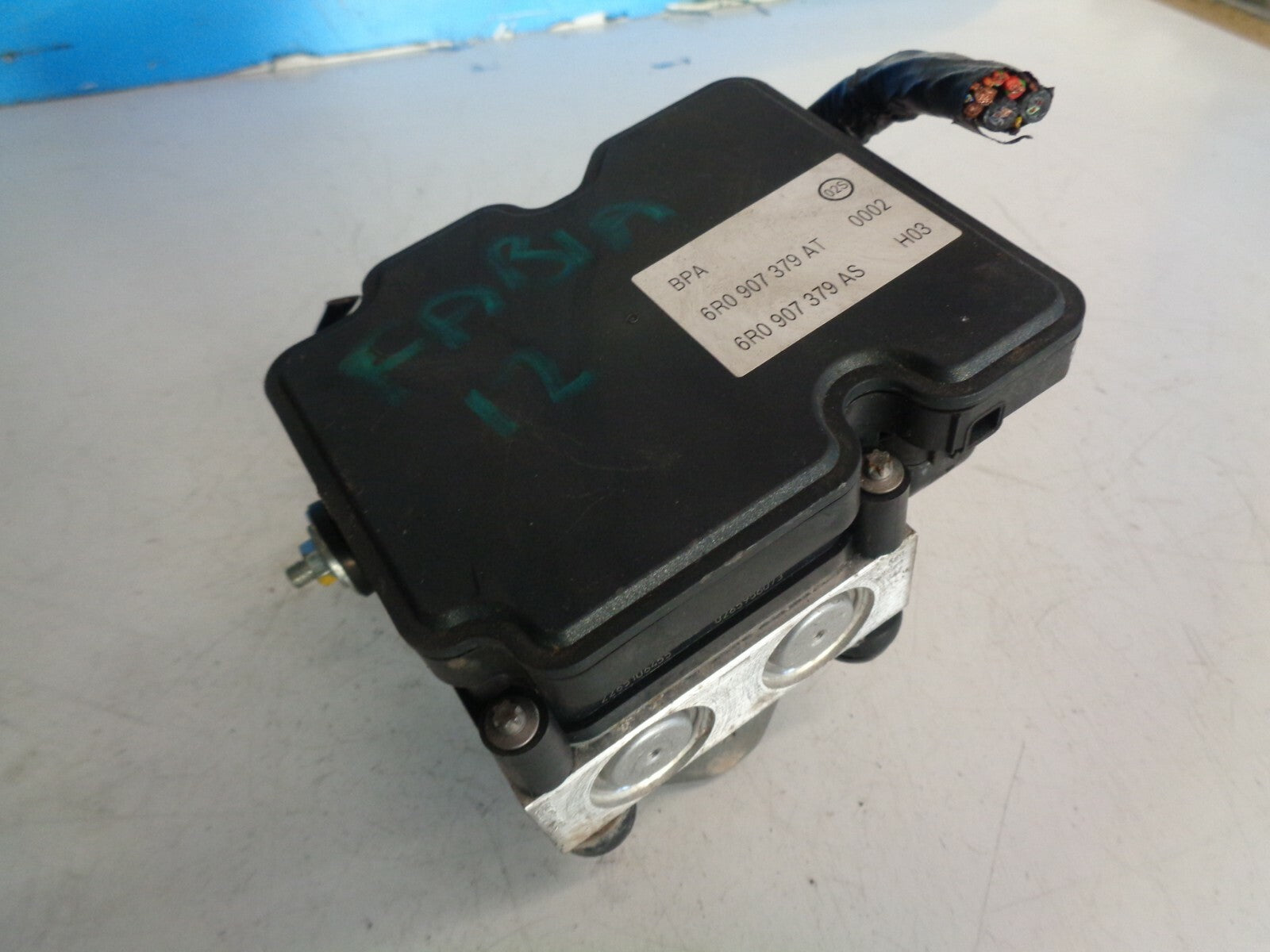 VW VOLKSWAGEN FABIA MK2 2012 ABS PUMP MODULE 6R0907379AT 6R0907379AS