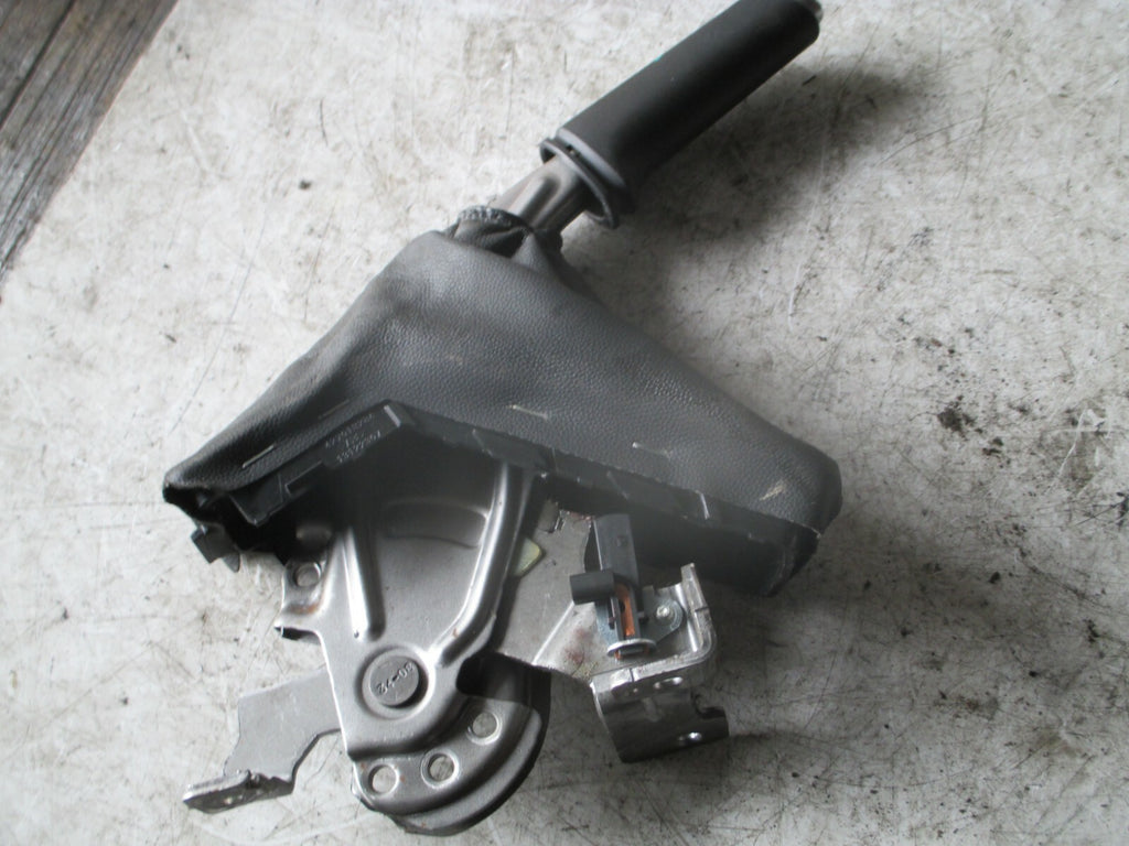 VAUXHALL ASTRA H 2007 HANDBRAKE HANDLE LEVER MECHANISM 13122307