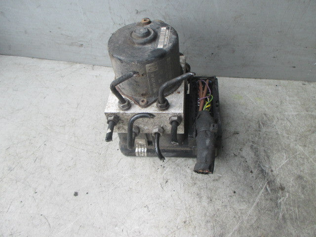 AUDI A3 2006 TYPE 8P ABS PUMP CONTROL MODULE 1K0907379AC