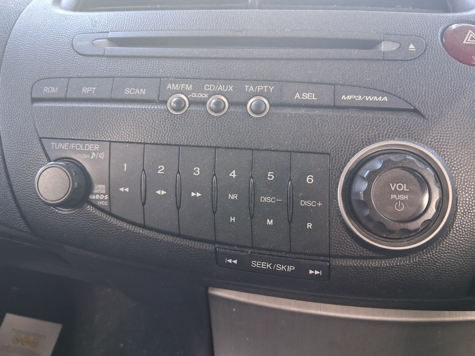 2007 HONDA CIVIC MK8 MULTIMEDIA RADIO CD PLAYER STEREO CONTROL SWITCH PANEL