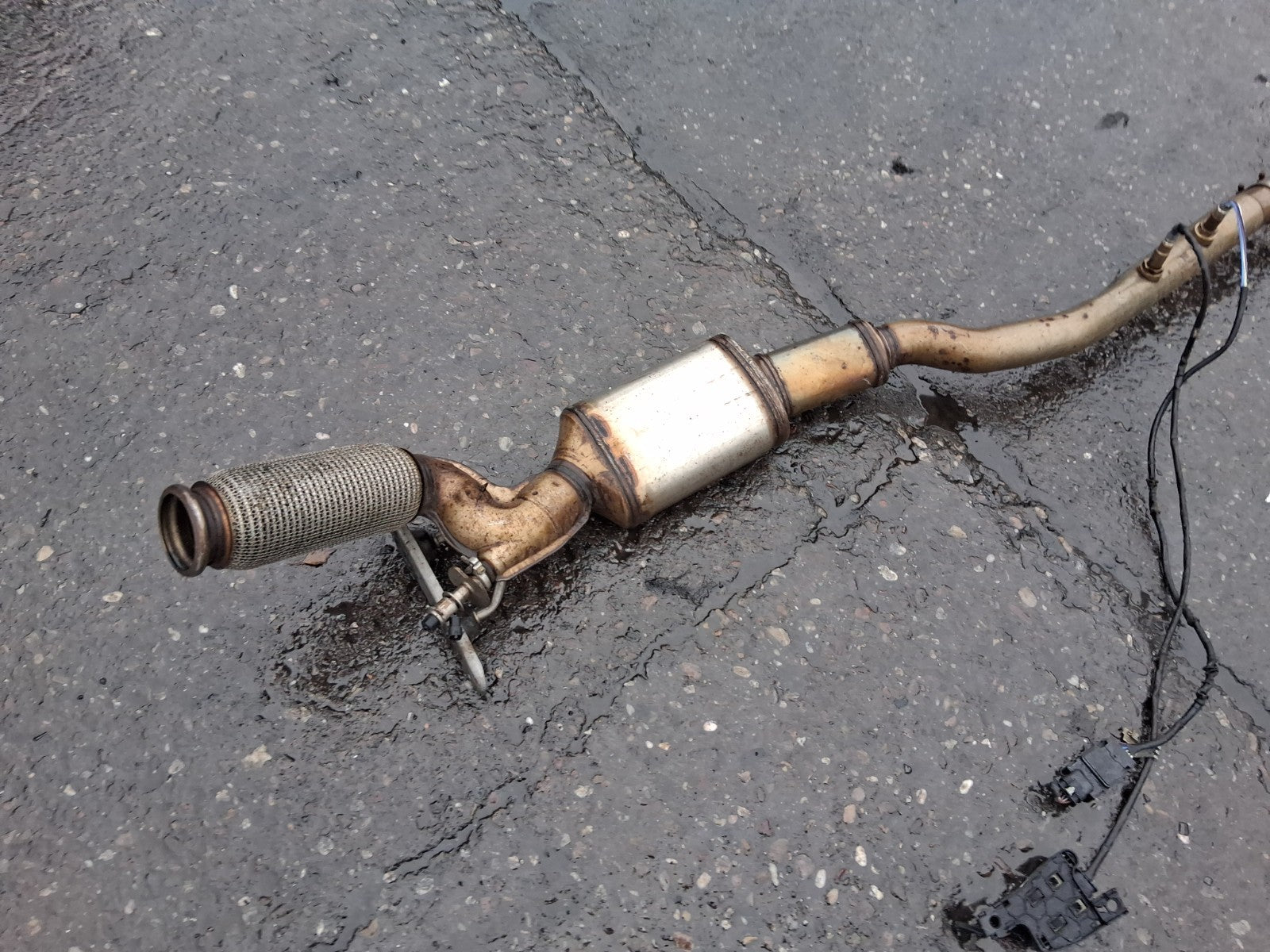2023 VOLKSWAGEN TIGUAN 2.0 DIESEL EXHAUST PIPE BACK BOX WITH NOX SENSOR