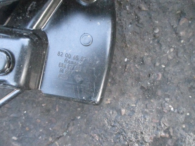 2005 RENAULT MEGANE OSR DRIVER SIDE REAR RIGHT CONVERTIBLE ROOF HINGE 8200468712