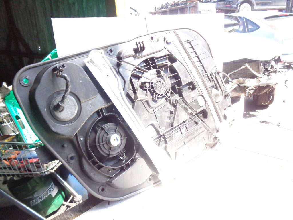 HYUNDAI I30 MK2 2013 OSF DRIVER SIDE FRONT WINDOW MOTOR REGULATOR