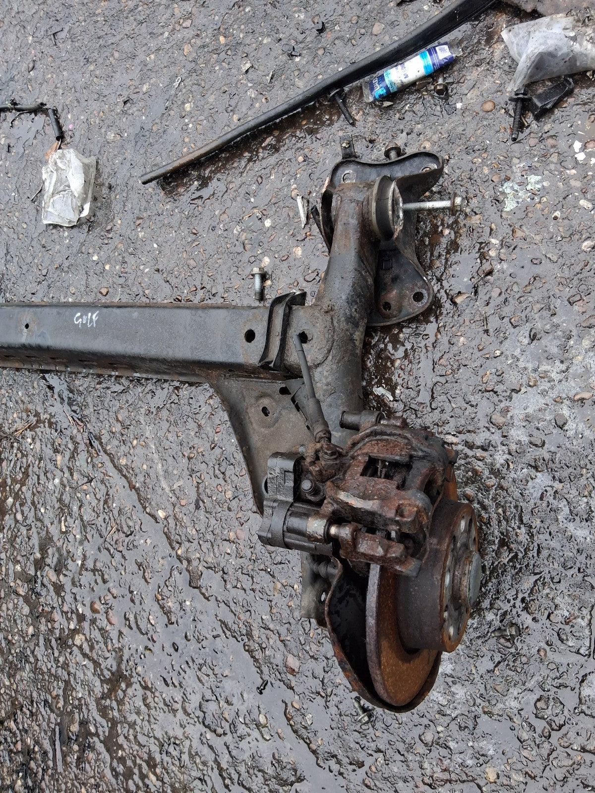 VW VOLKSWAGEN GOLF MK7 2013 1.6 TDI DIESEL REAR AXLE 5Q0501049AF