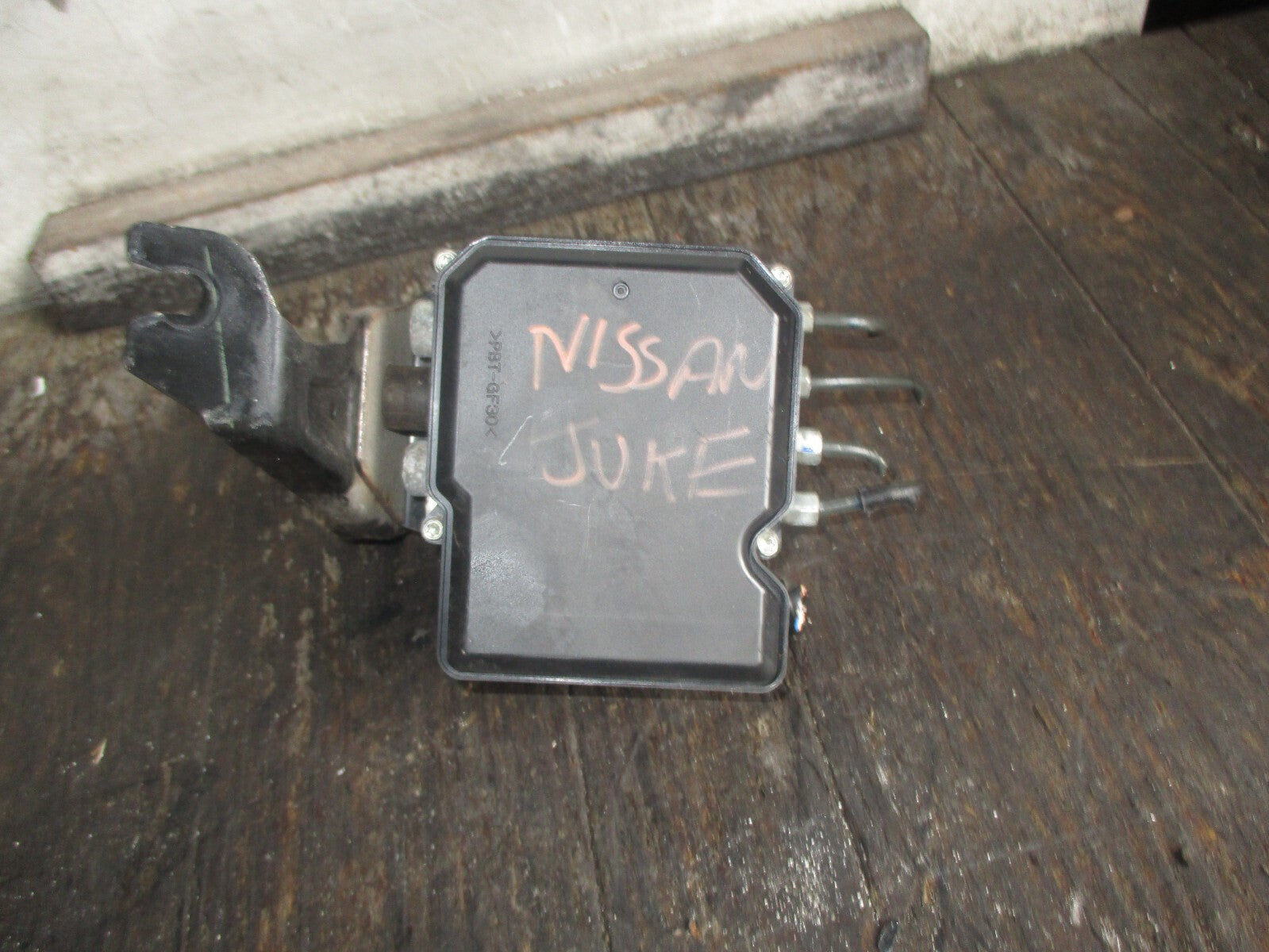 NISSAN JUKE 2017 1.5 DIESEL ABS PUMP MODULATOR 47660BF10D