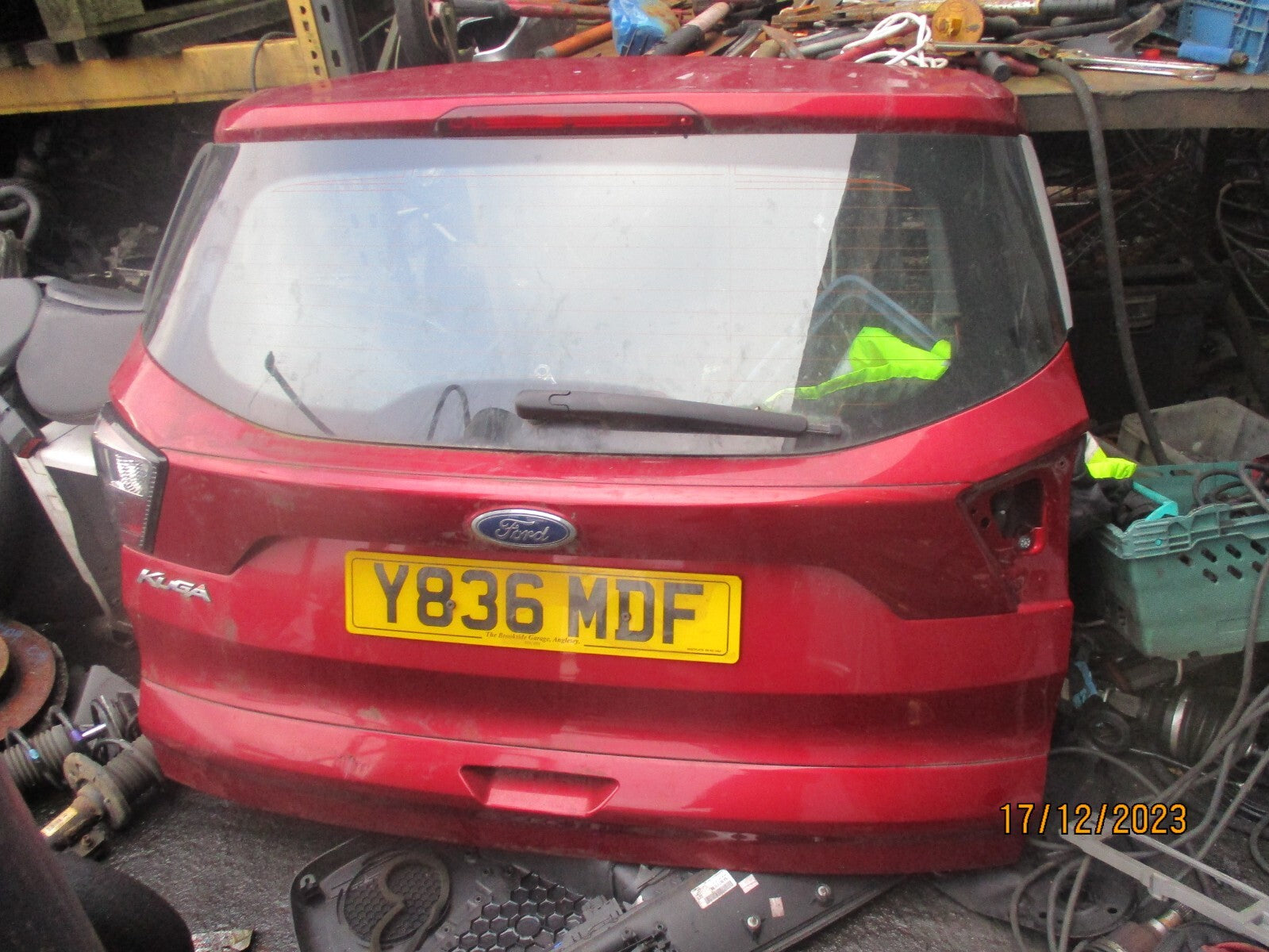 FORD KUGA 2017 MK2 REAR BOOTLID TAILGATE RUBY RED KD