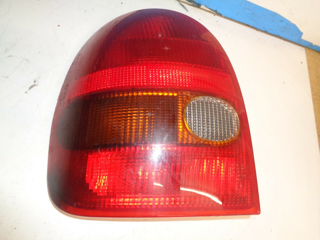 VAUXHALL CORSA B 1998 NS PASSENGER SIDE TAILLIGHT TAIL LAMP