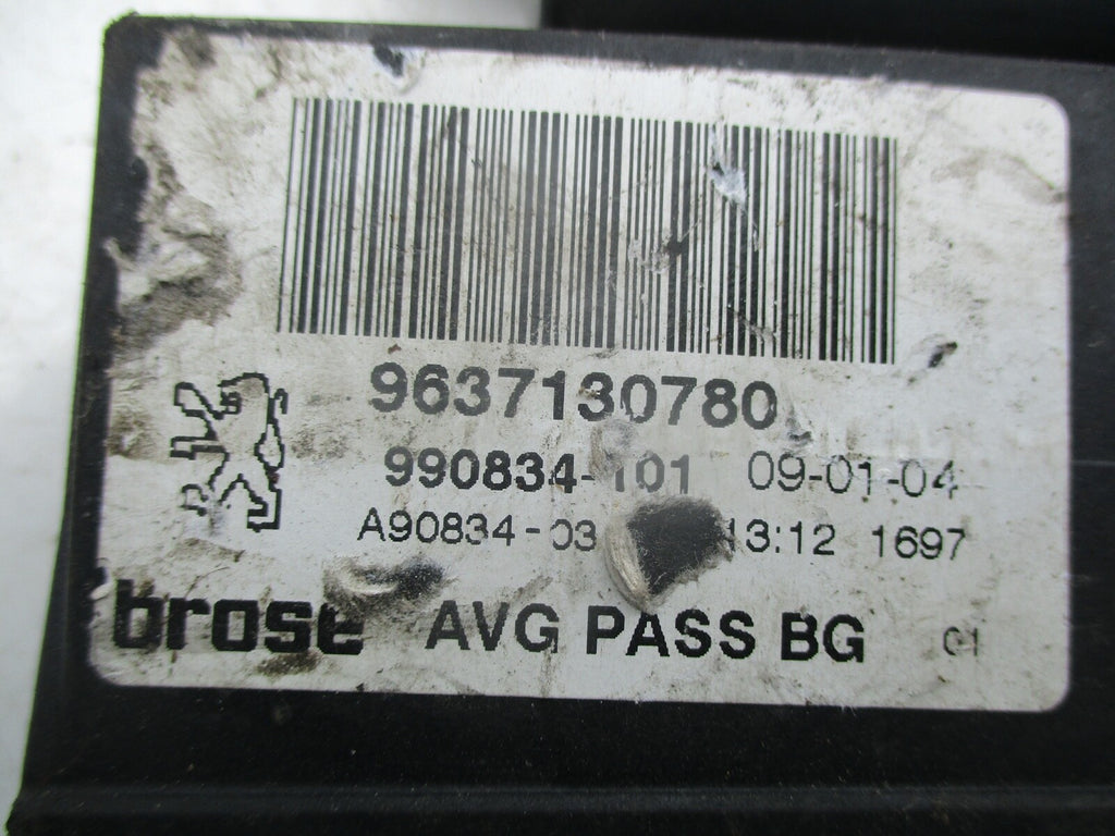 PEUGEOT 307 NSF PASSENGER LEFT FRONT WINDOW MOTOR 0130821767