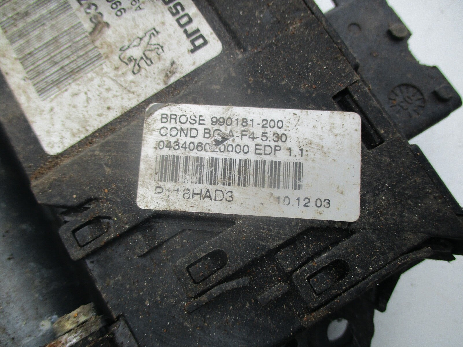 PEUGEOT 307 2004 OS DRIVER SIDE FRONT ELECTRIC WINDOW MOTOR ONLY 9637130680