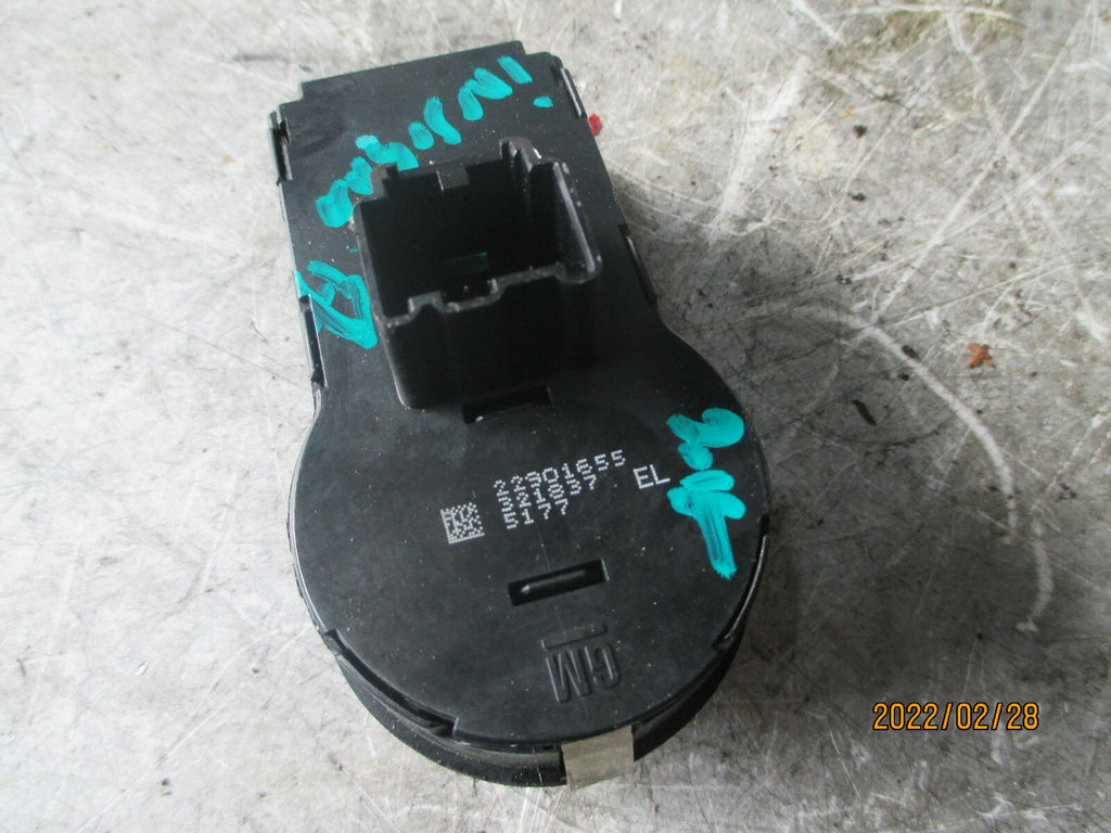 VAUXHALL INSIGNIA 2015 DRIVER SIDE HEADLIGHT SWITCH 22901655