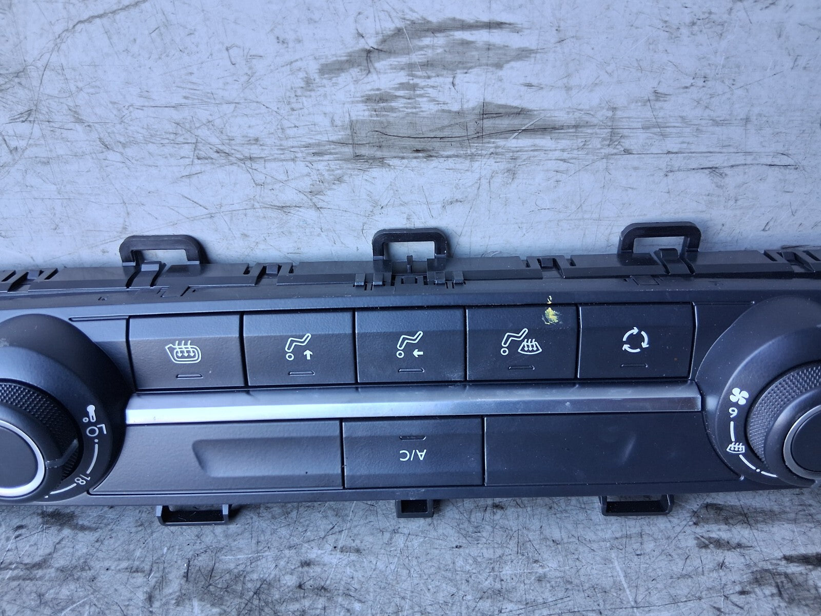 2023 CITROEN BERLINGO MK3 AC HEATER CLIMATE CONTROL SWITCH PANEL 98340416ZD